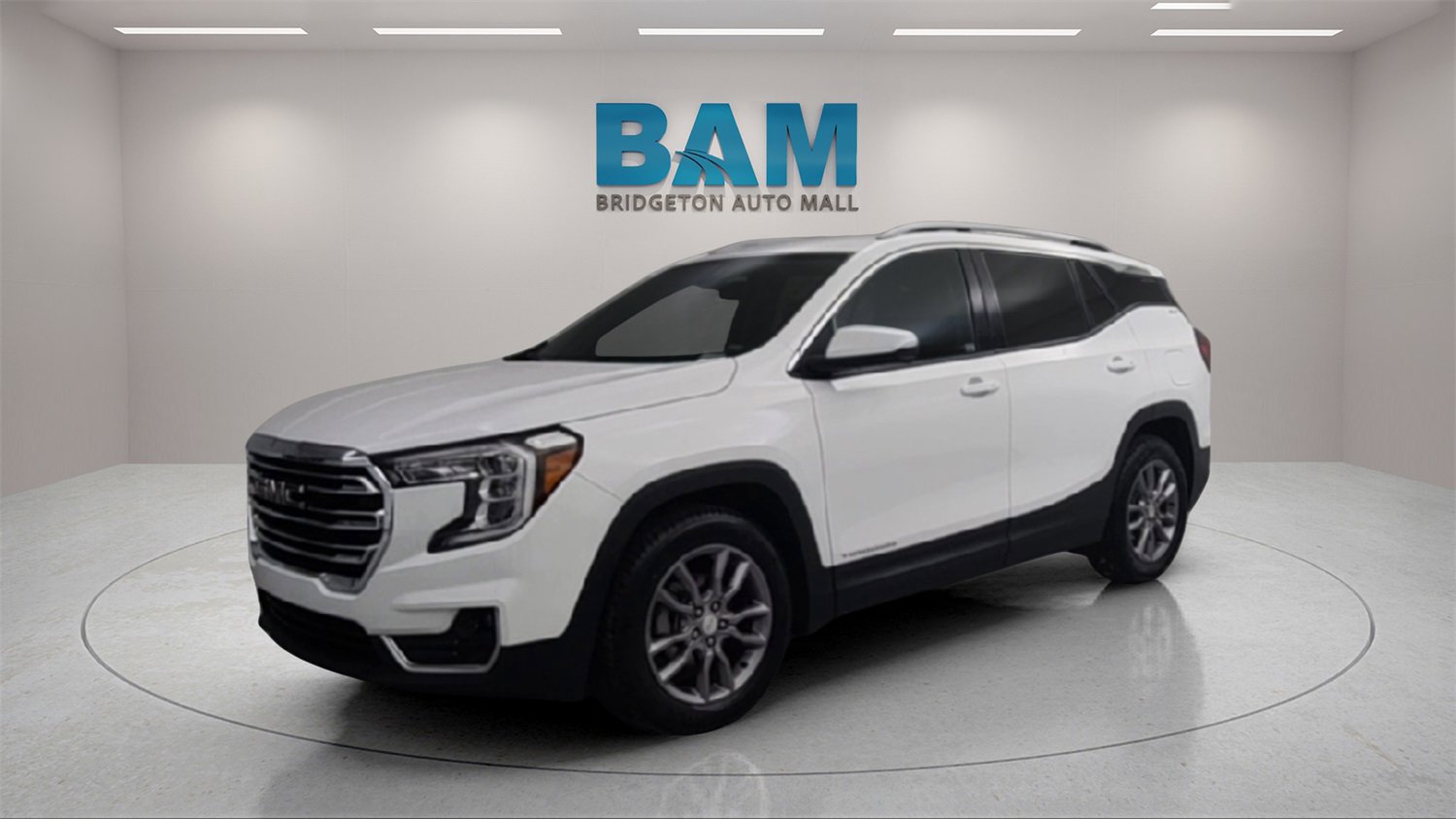 Used 2023 GMC Terrain SLT image 3