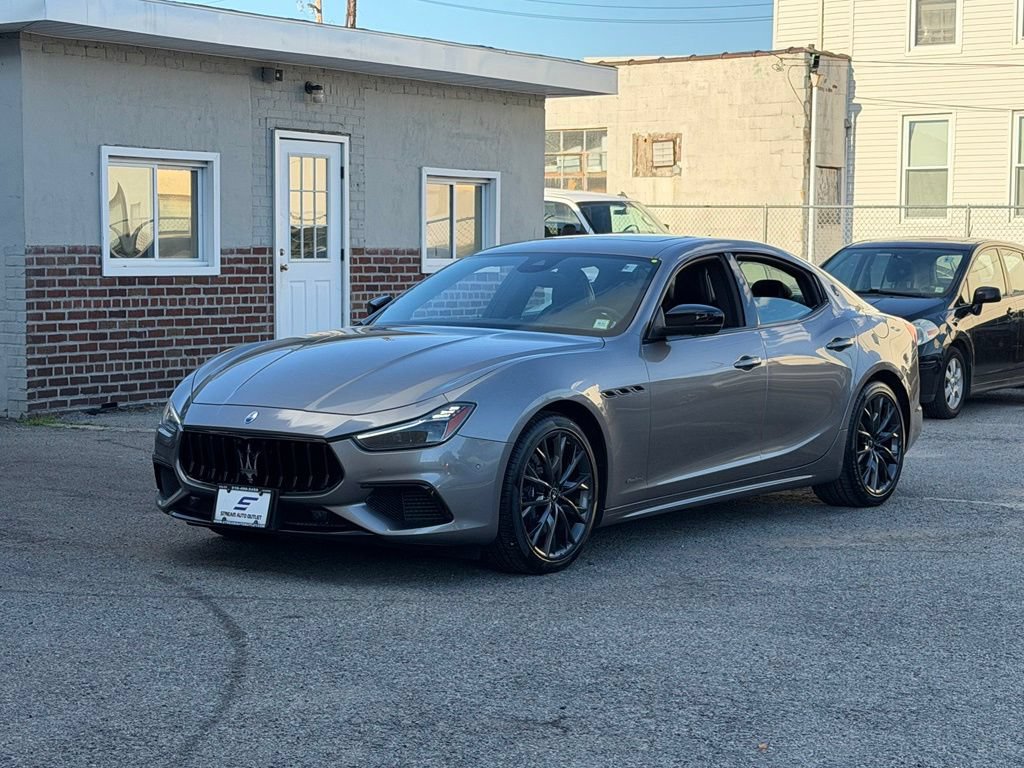 Used 2021 Maserati Ghibli S GranSport Q4 AWD/4WD image 3