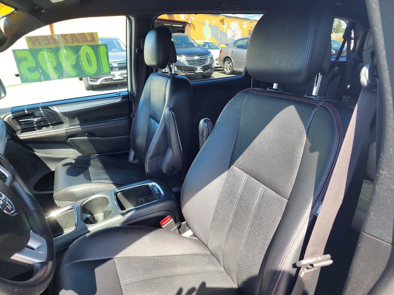 Used 2017 Dodge Grand Caravan GT FWD image 15
