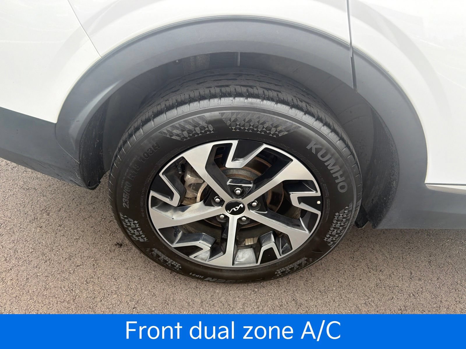 Certified 2025 Kia Sportage EX AWD/4WD image 26