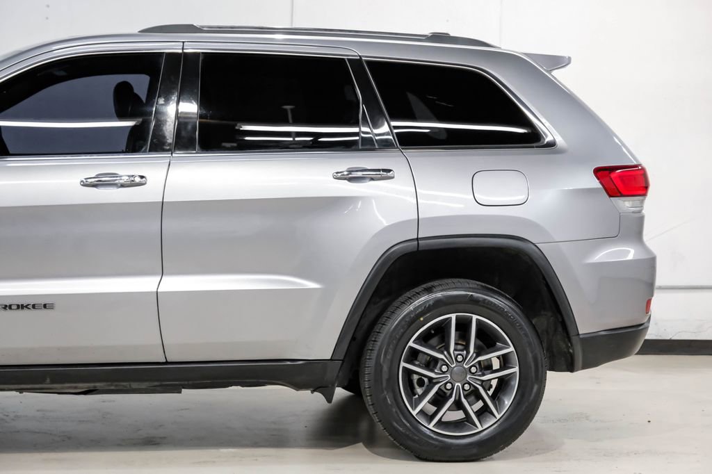 Used 2021 Jeep Grand Cherokee Limited AWD/4WD image 14