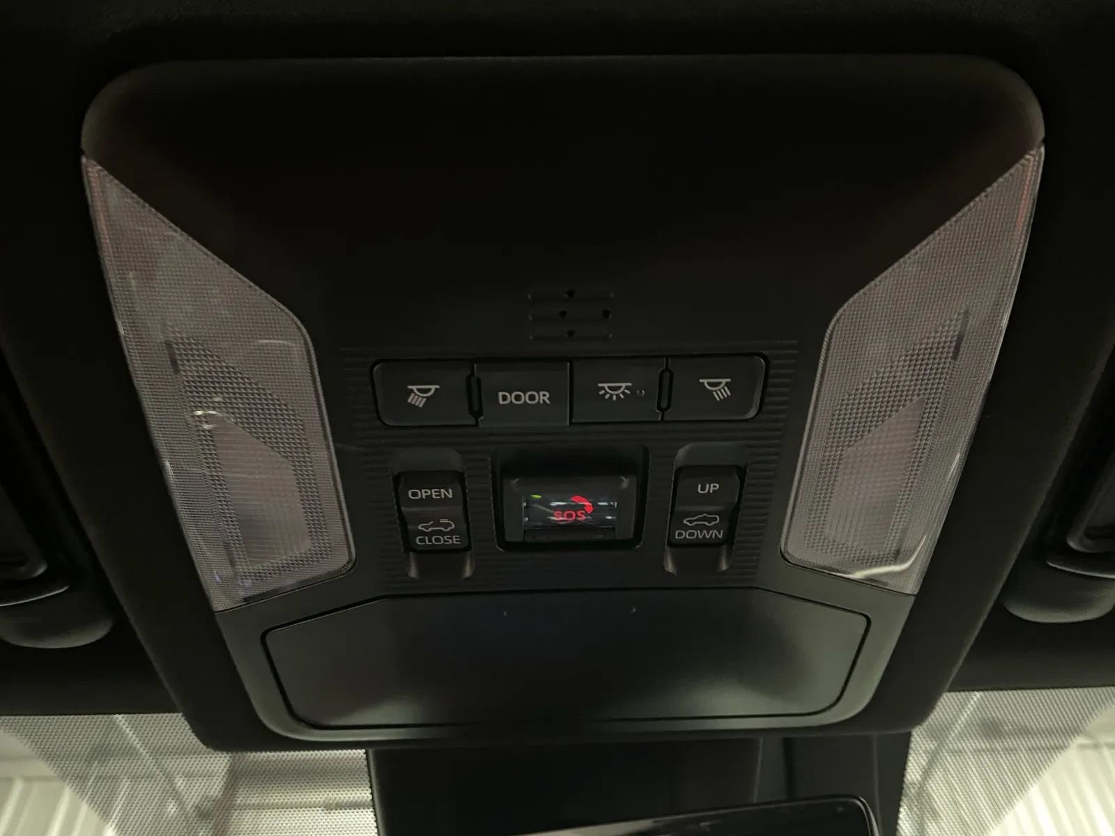 Used 2020 Toyota RAV4 XSE w/ XSE Grade Weather Package image 38