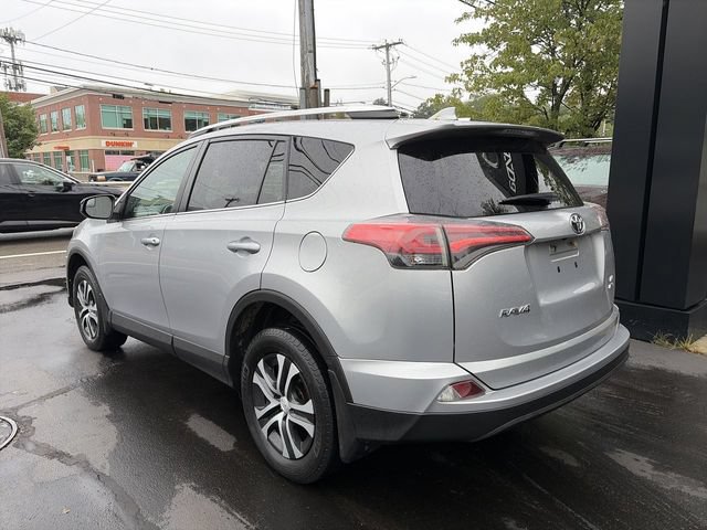 Used 2016 Toyota RAV4 LE AWD/4WD image 6
