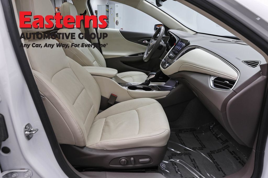 Used 2024 Chevrolet Malibu LT FWD image 28