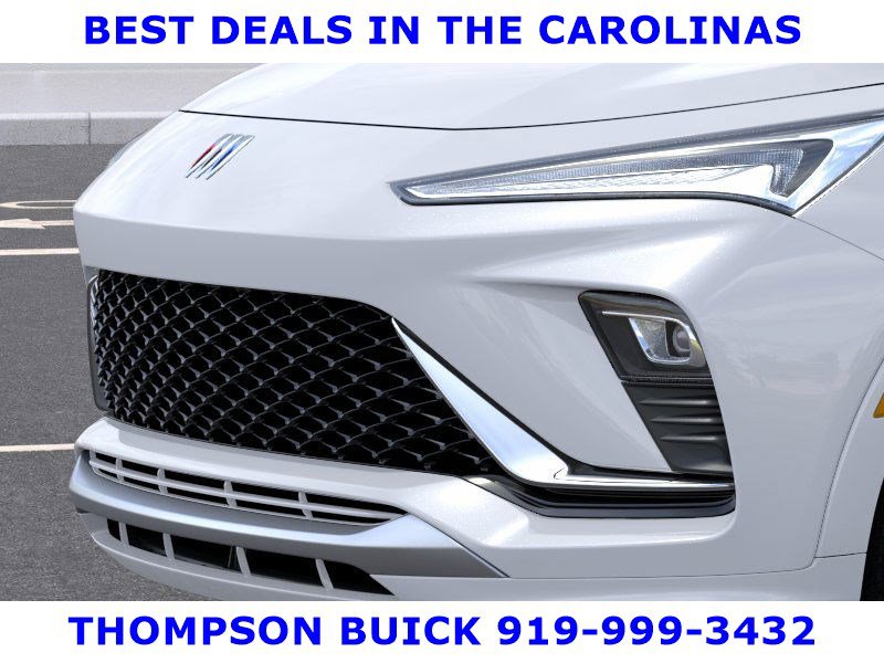 New 2026 Buick Envista Avenir image 13