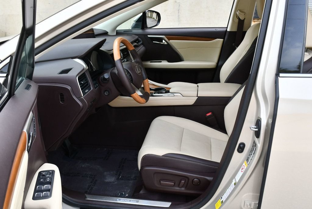 Used 2019 Lexus RX 350 AWD w/ Navigation Package image 45