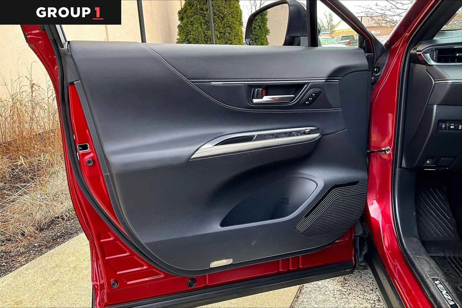 Certified 2024 Toyota Venza Nightshade AWD/4WD image 22