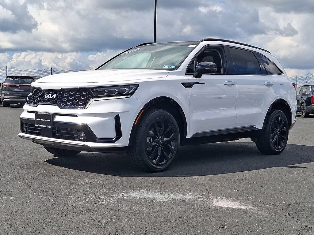 Certified 2023 Kia Sorento SX AWD/4WD image 3