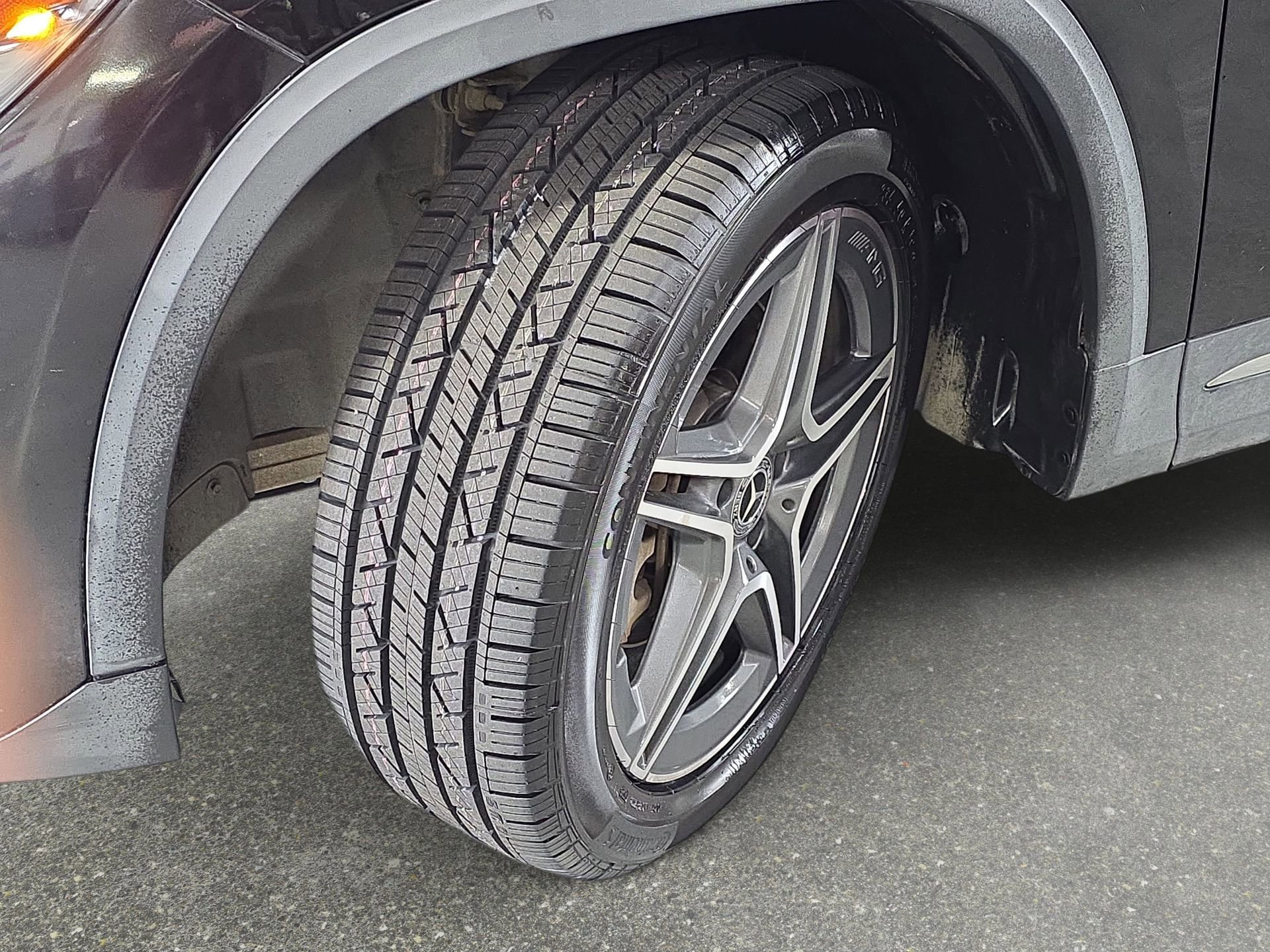 Used 2021 Mercedes-Benz GLA 250 4MATIC w/ AMG Line Exterior image 30