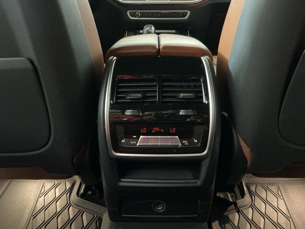 Used 2021 BMW X5 xDrive40i w/ M Sport Package AWD/4WD image 27