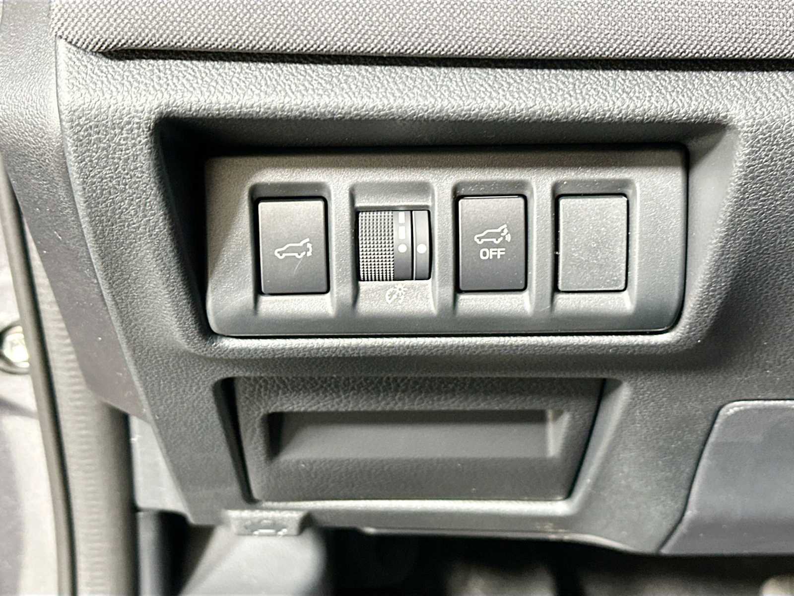 Certified 2025 Subaru Outback Premium w/ Popular Package #1A image 10