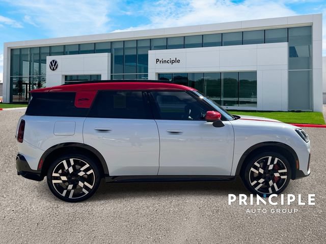 Used 2025 MINI Cooper Countryman John Cooper Works w/ Comfort Package Max AWD/4WD image 5