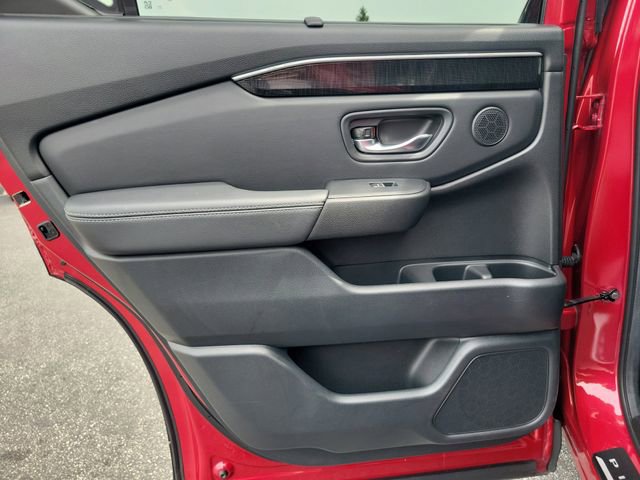 Certified 2024 Honda Pilot Elite image 16