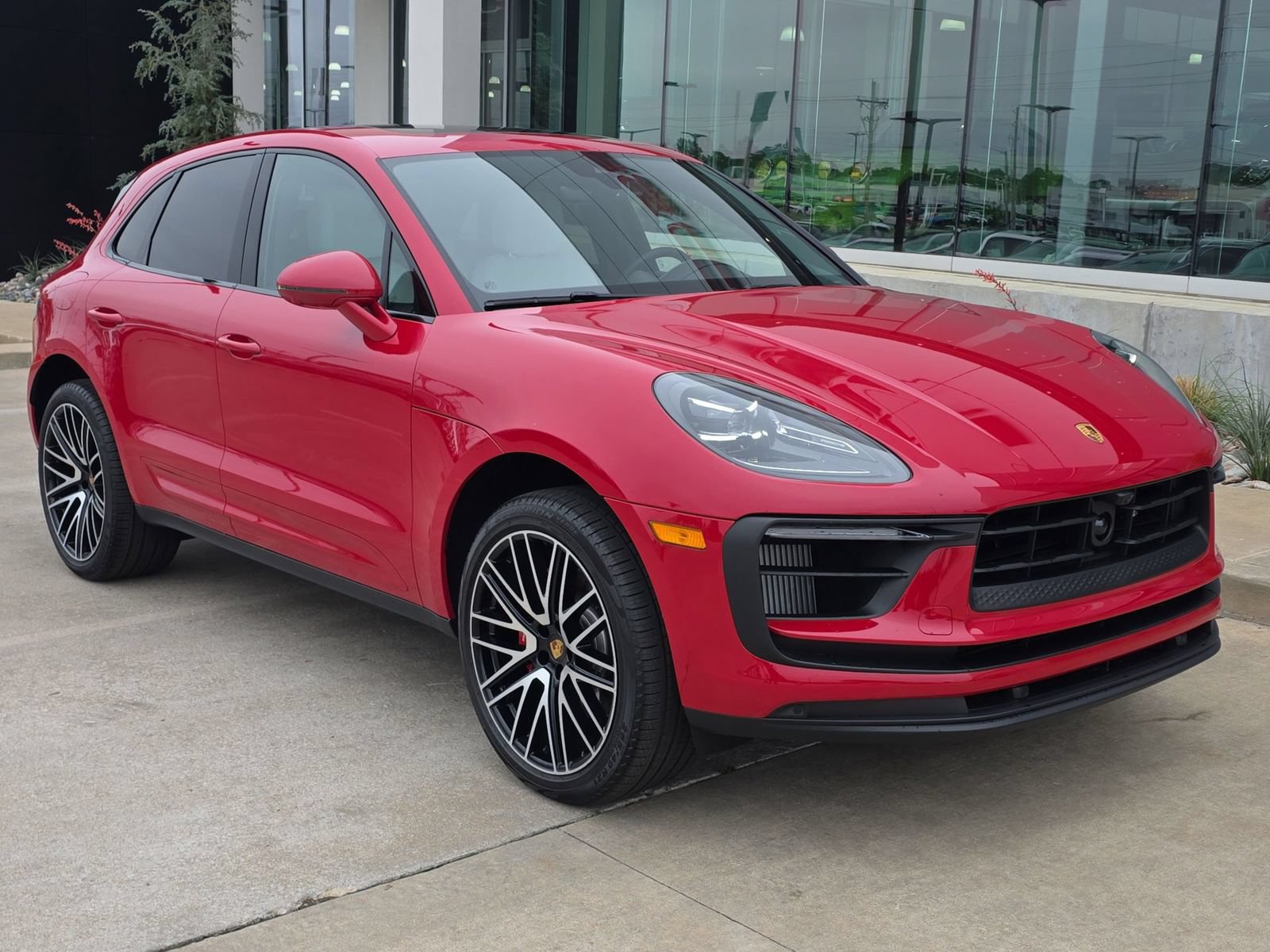 New 2026 Porsche Macan S AWD/4WD image 9