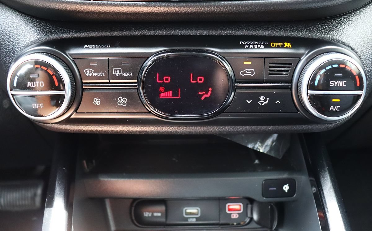 Used 2020 Kia Soul EX FWD image 45