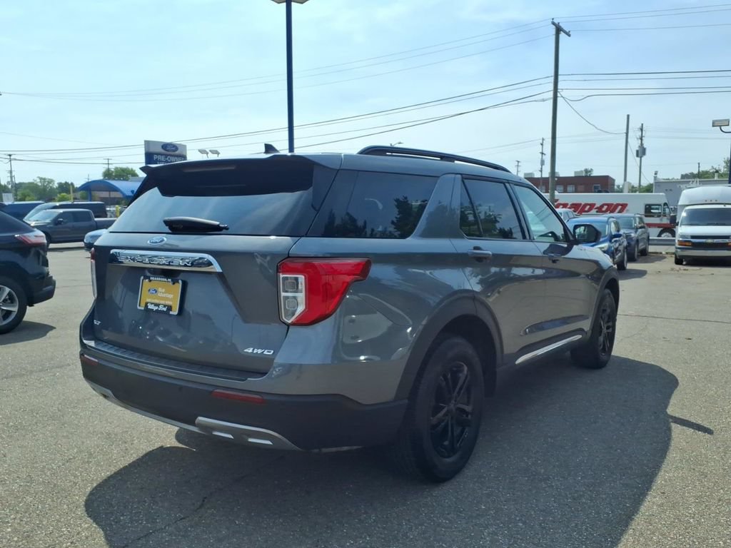 Certified 2024 Ford Explorer XLT w/ Equipment Group 202A AWD/4WD image 6