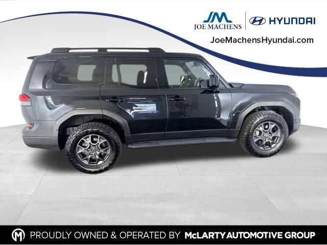 Used 2024 Lexus GX 550 AWD/4WD image 4