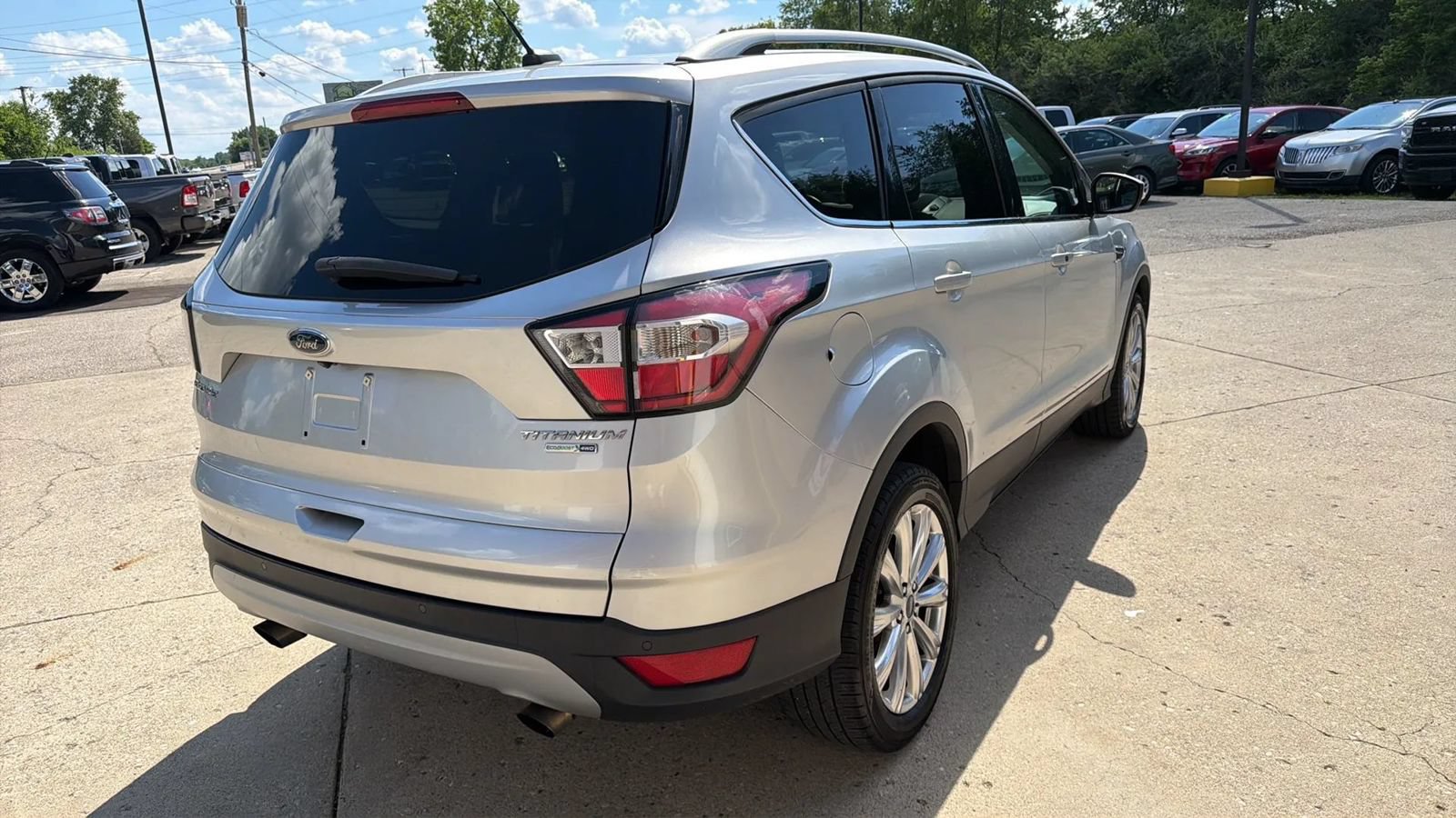Used 2017 Ford Escape Titanium AWD/4WD image 5