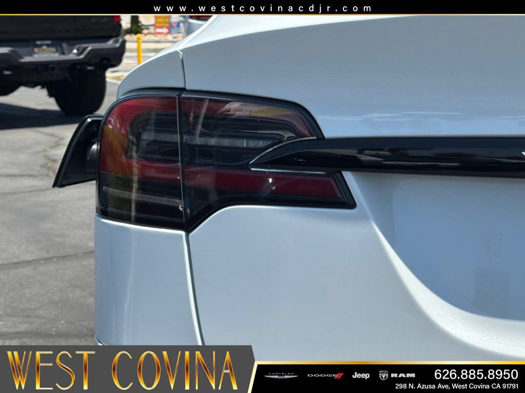 Used 2023 Tesla Model X AWD/4WD image 14