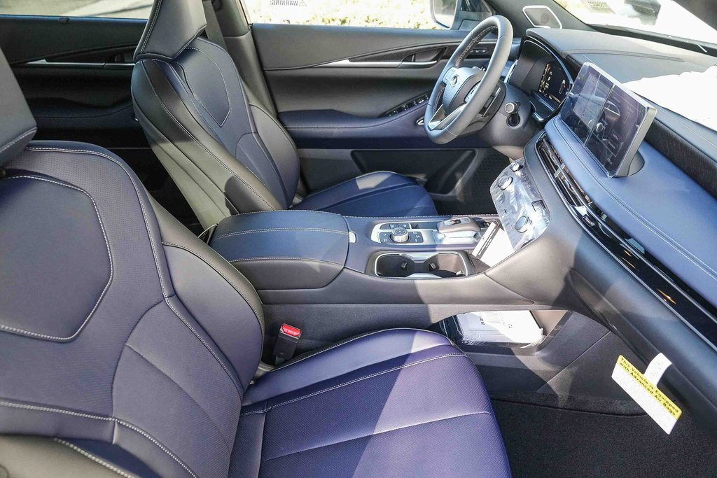 New 2026 INFINITI QX60 Sport w/ Dark Cargo Package image 15