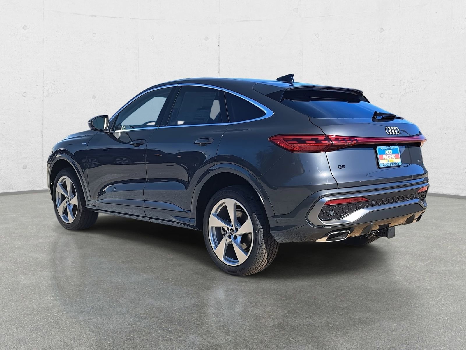 New 2025 Audi Q5 Premium Plus image 7