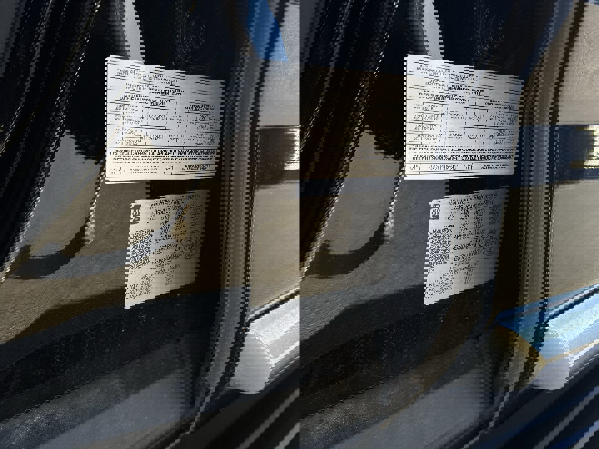 Used 2021 GMC Yukon Denali image 35