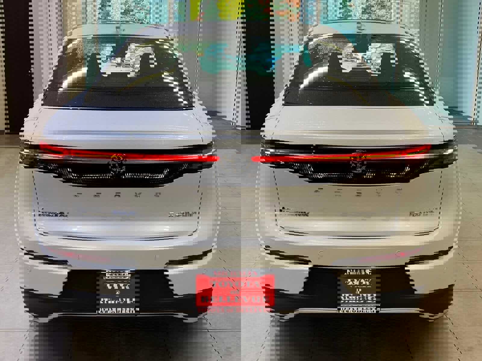 New 2026 Toyota Crown Platinum image 5