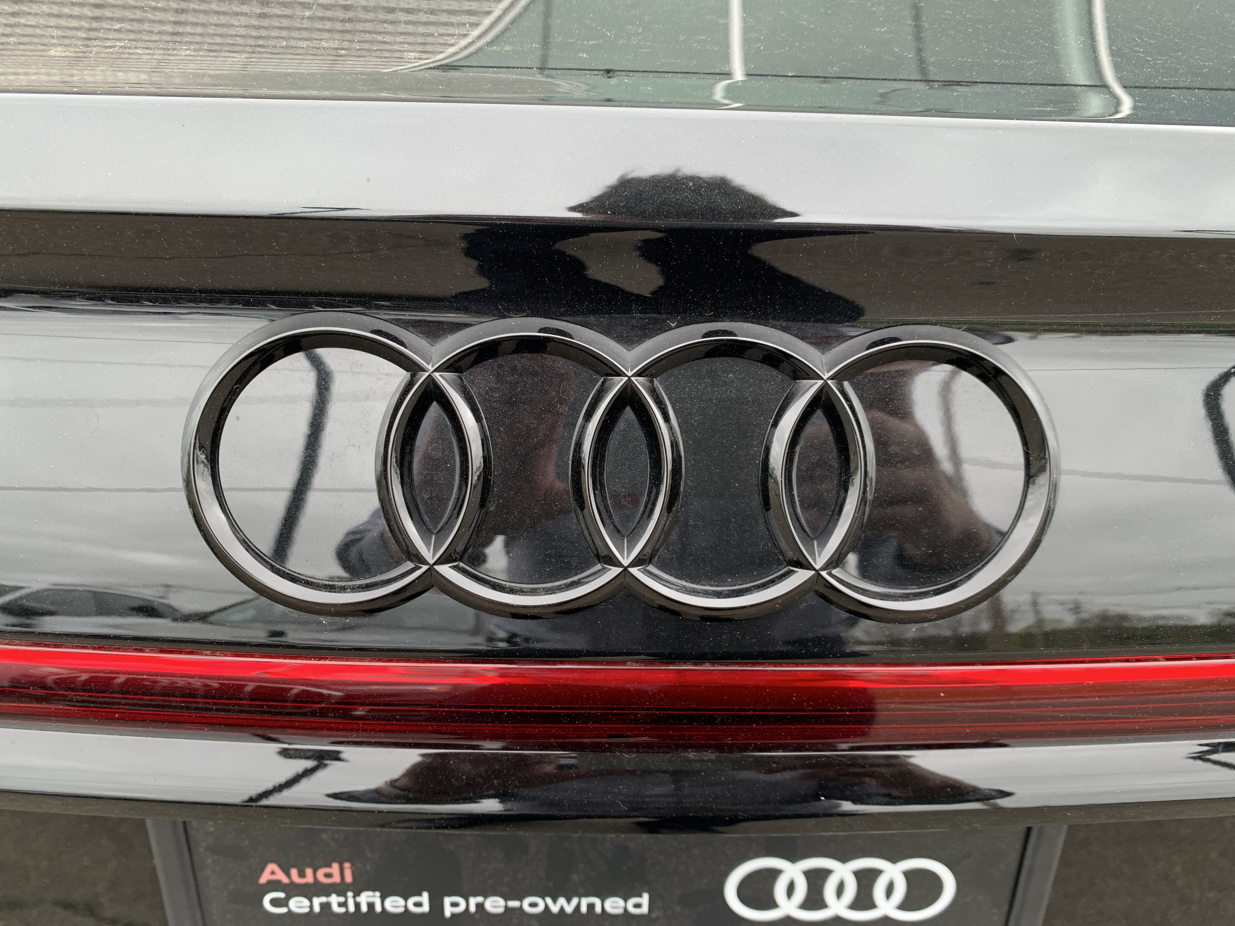 Certified 2023 Audi S8 w/ S8 Comfort Plus Package AWD/4WD image 26