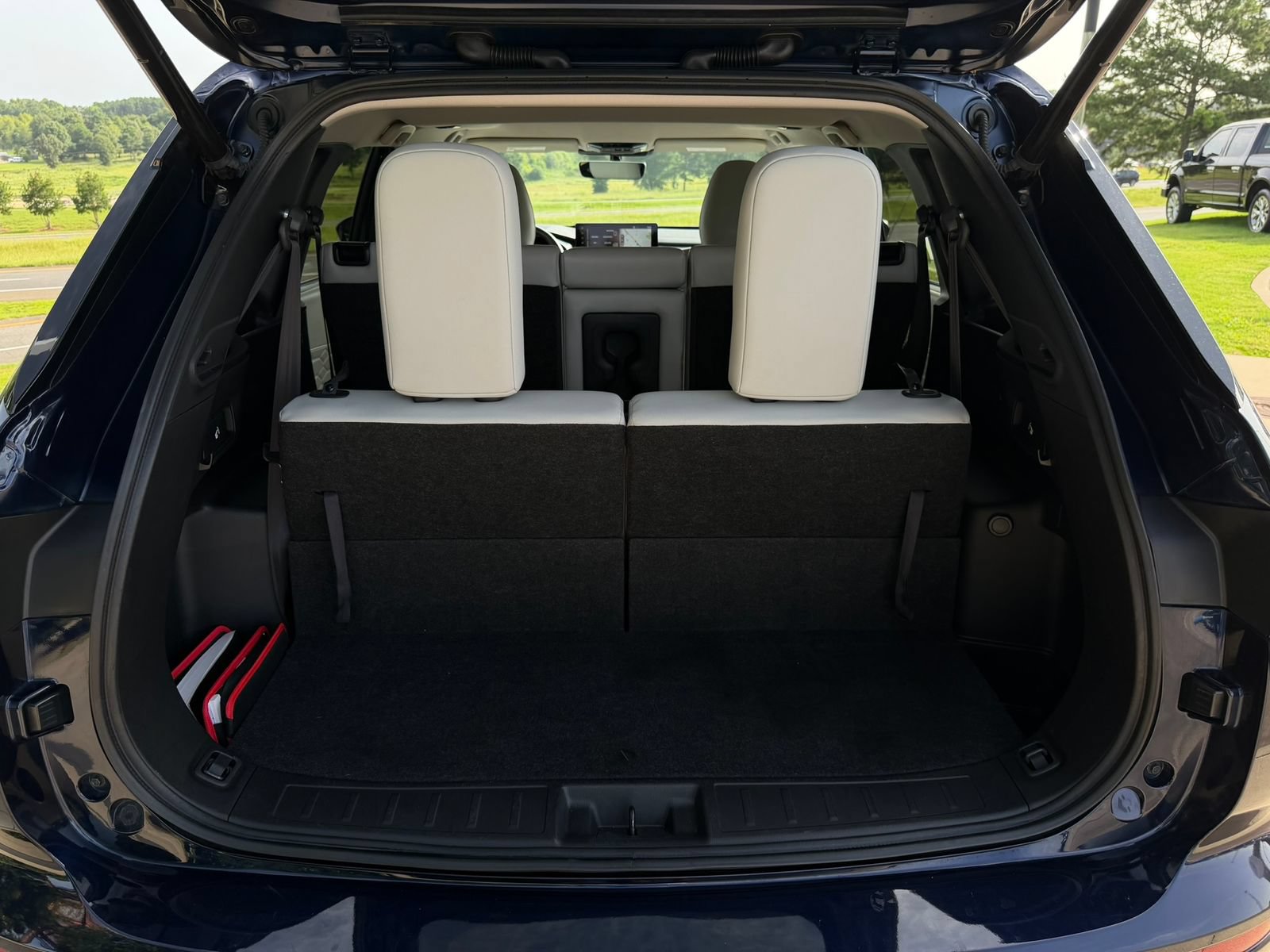 Used 2025 Mitsubishi Outlander SEL FWD image 32