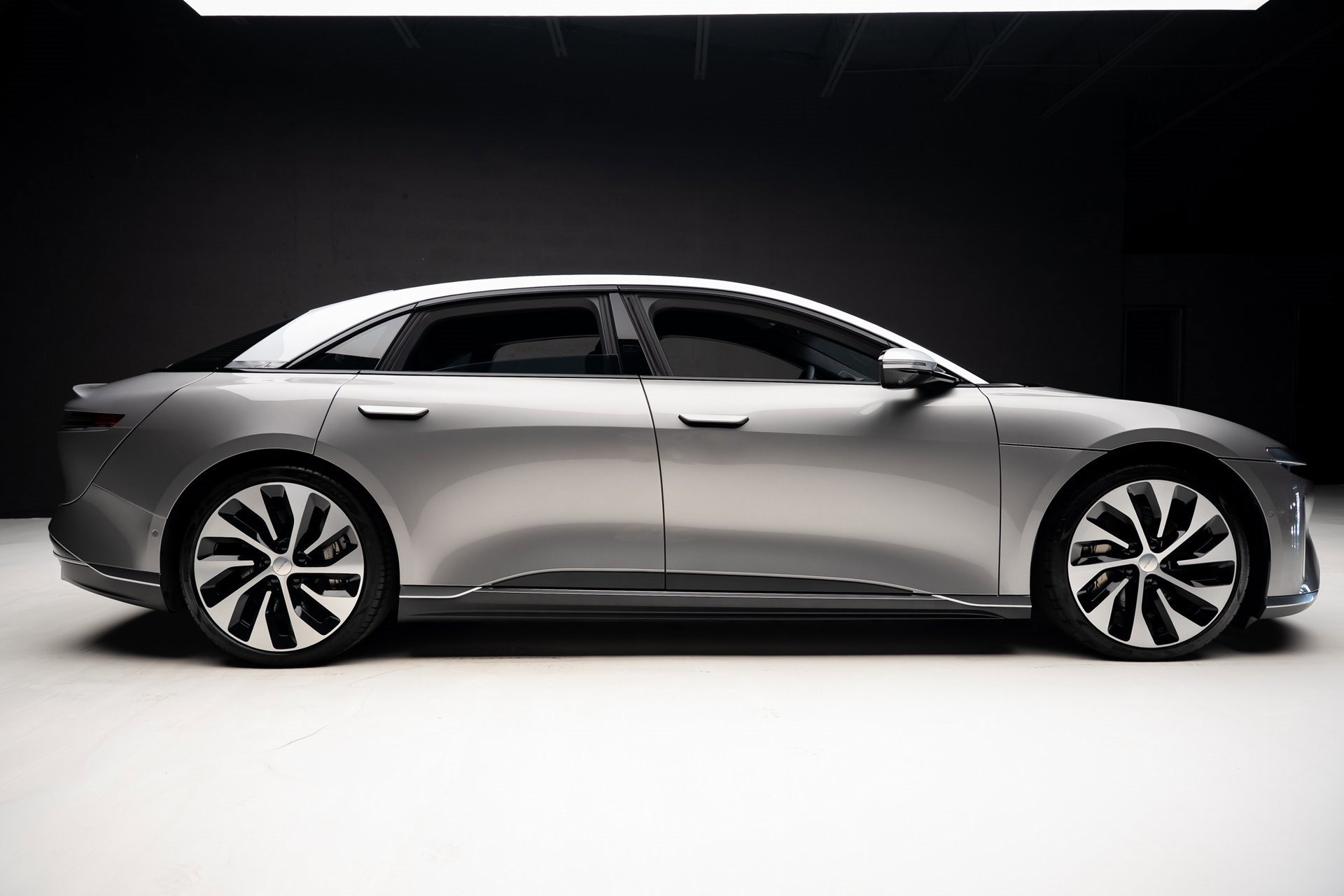 Used 2022 Lucid Air Grand Touring image 35