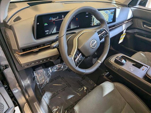 New 2025 Nissan Ariya AWD image 3