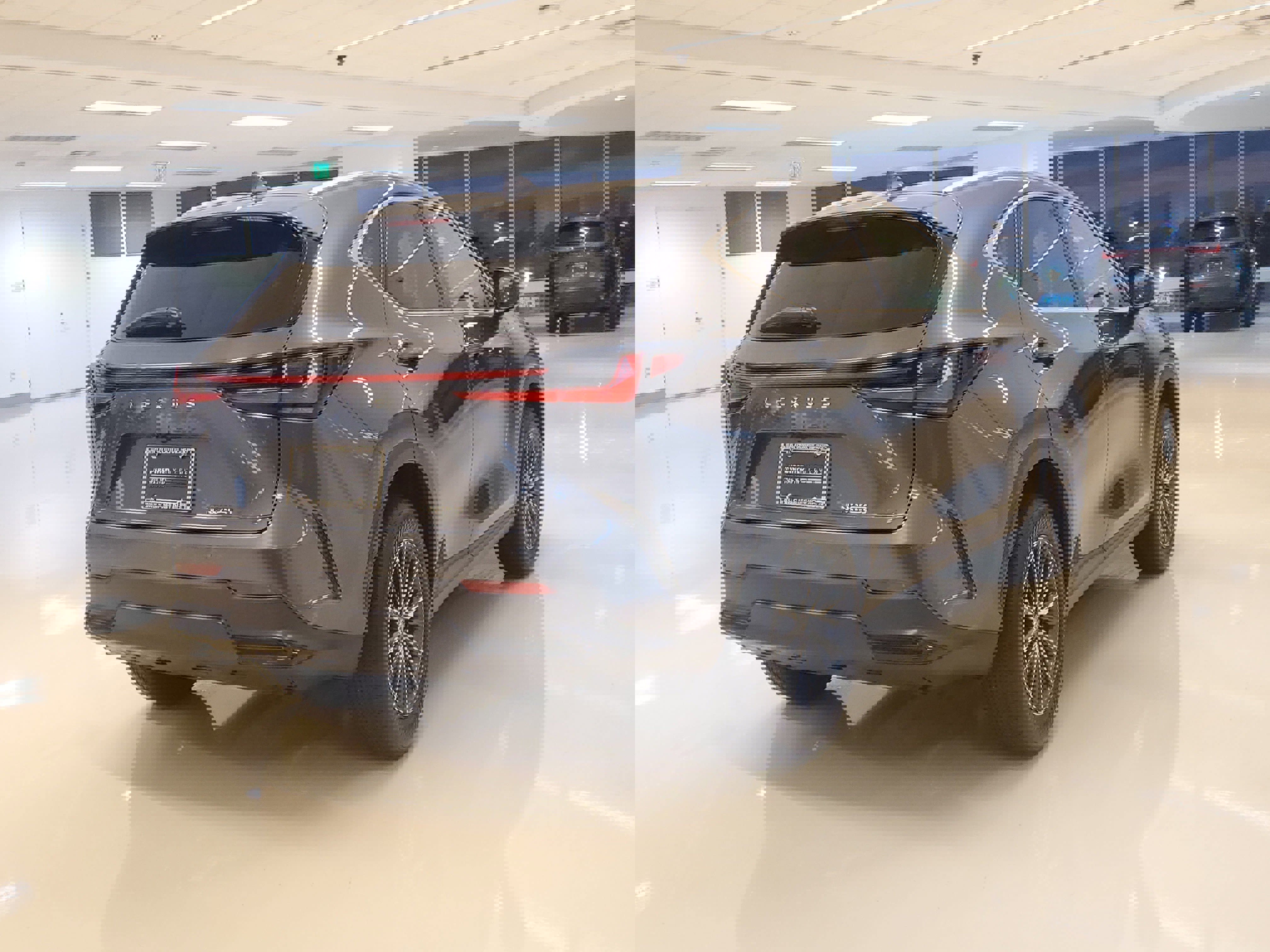 Certified 2025 Lexus NX 250 FWD w/ Premium Package image 10