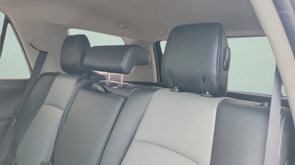 Used 2017 Toyota 4Runner SR5 Premium RWD image 10