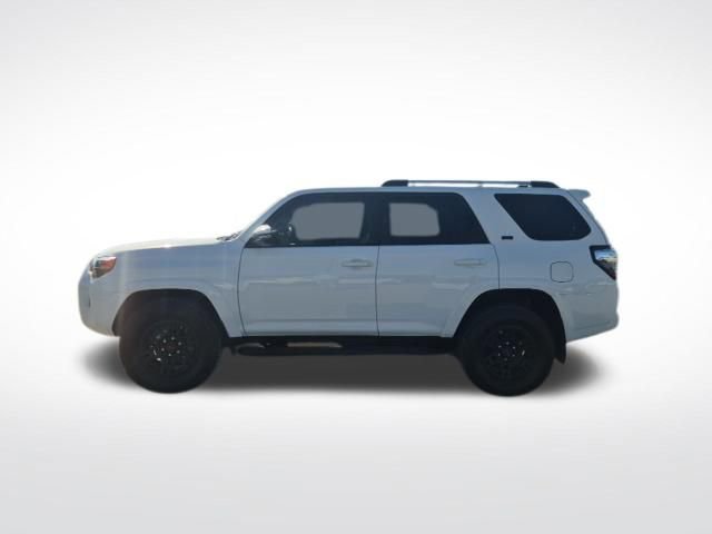 Used 2022 Toyota 4Runner SR5 Premium w/ Moonroof Package image 8
