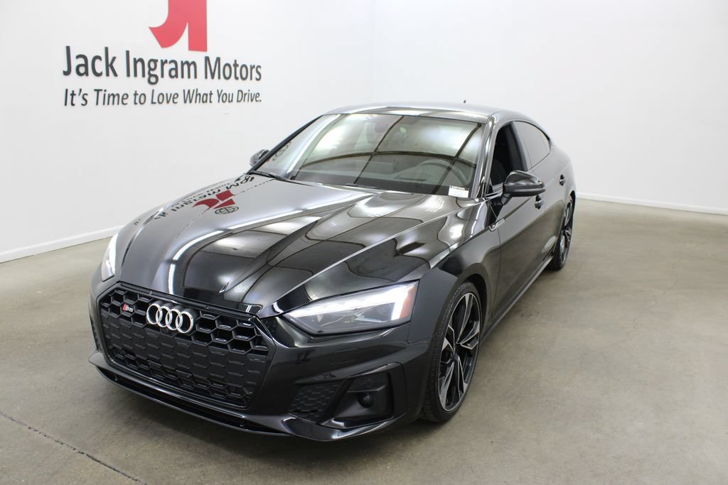 Used 2022 Audi S5 Prestige AWD/4WD image 2