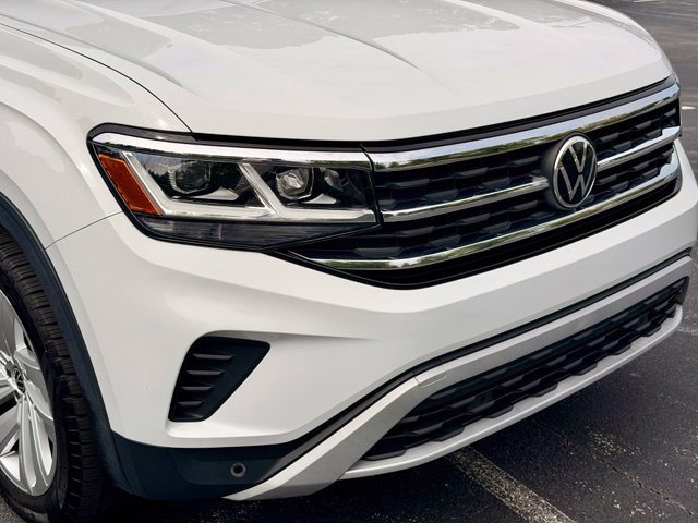 Used 2020 Volkswagen Atlas Cross Sport SE w/ Panoramic Sunroof Package FWD image 14
