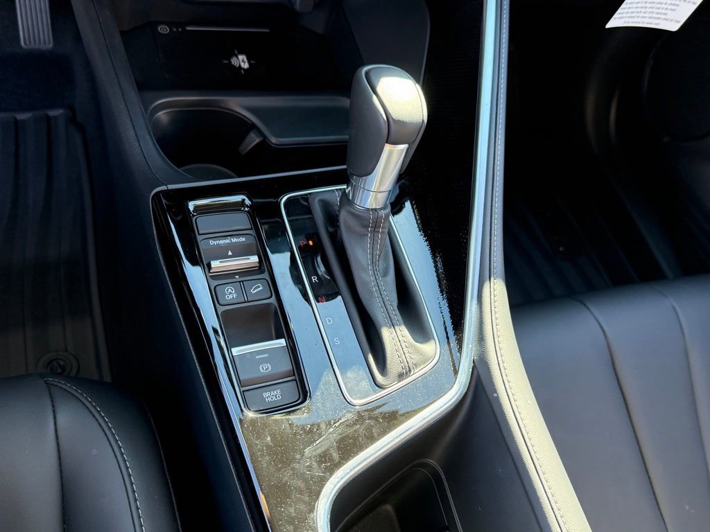 Certified 2025 Acura ADX AWD image 28