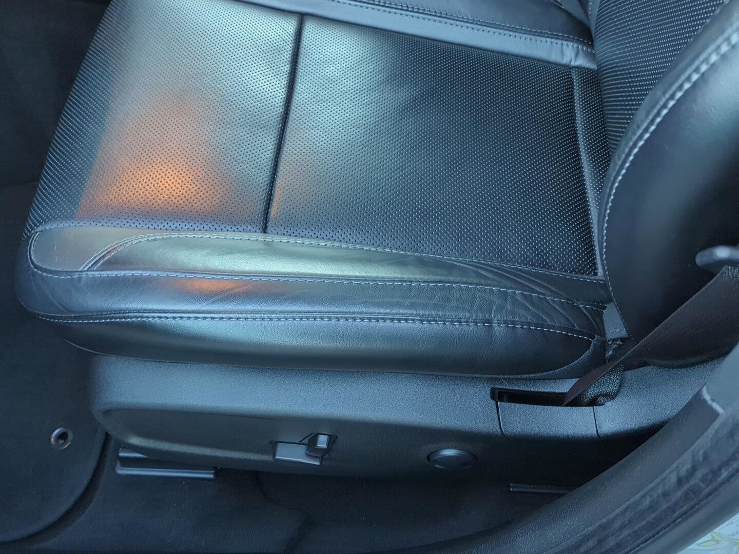 Used 2023 Dodge Charger SXT w/ Plus Group image 13