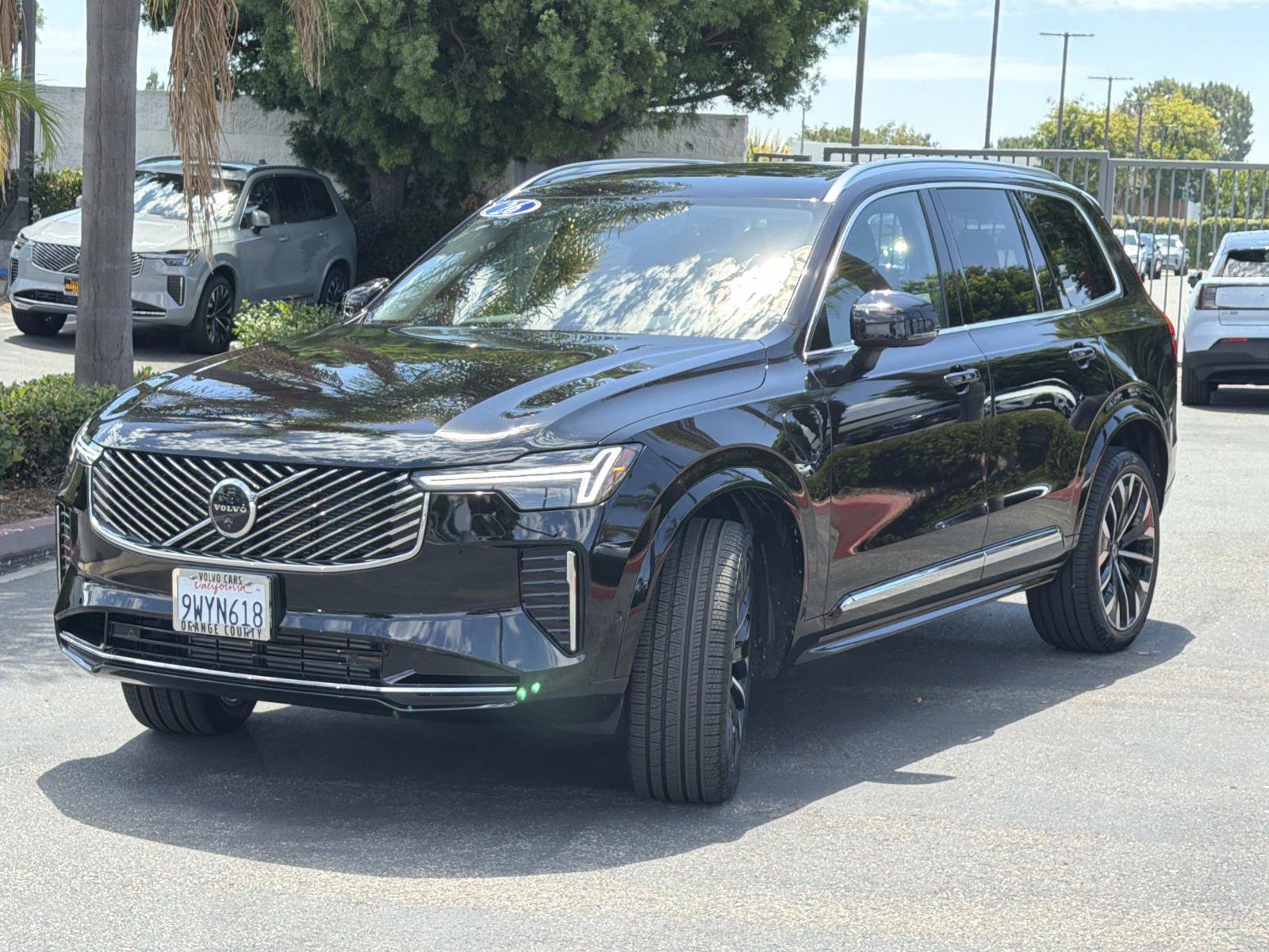 Used 2026 Volvo XC90 T8 Plus AWD/4WD image 3