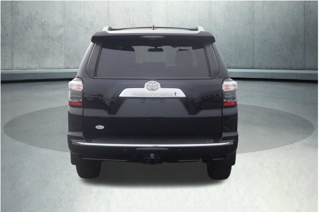 Certified 2019 Toyota 4Runner Limited AWD/4WD image 17