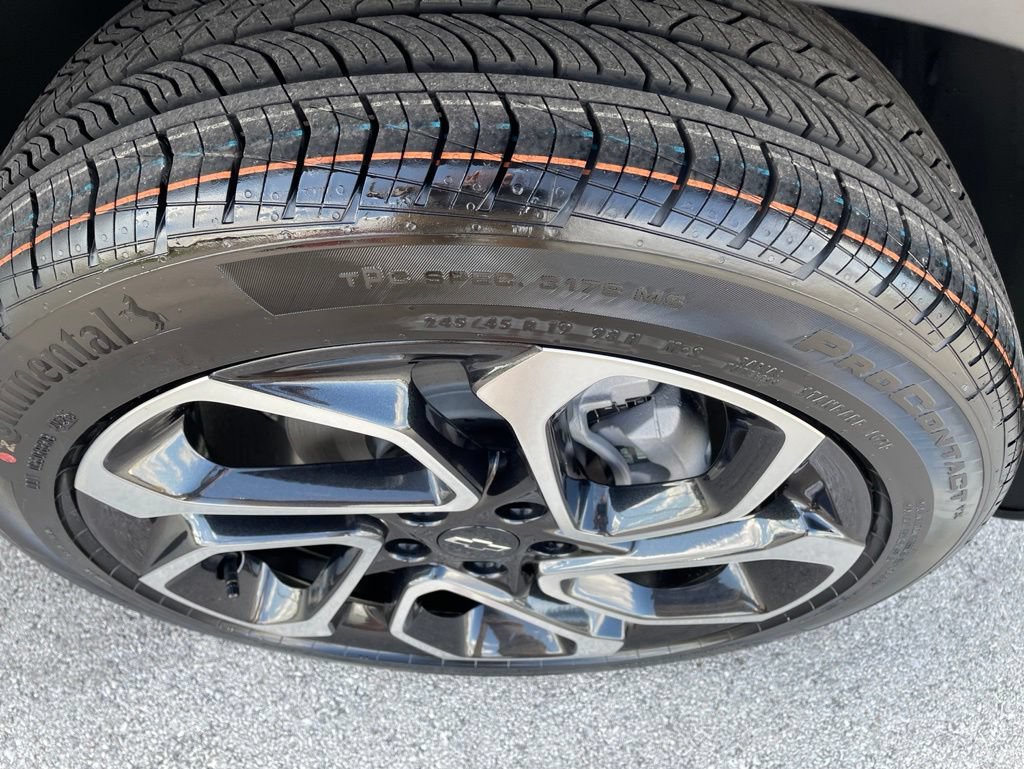 New 2026 Chevrolet Trax RS w/ Driver Confidence Package FWD image 30
