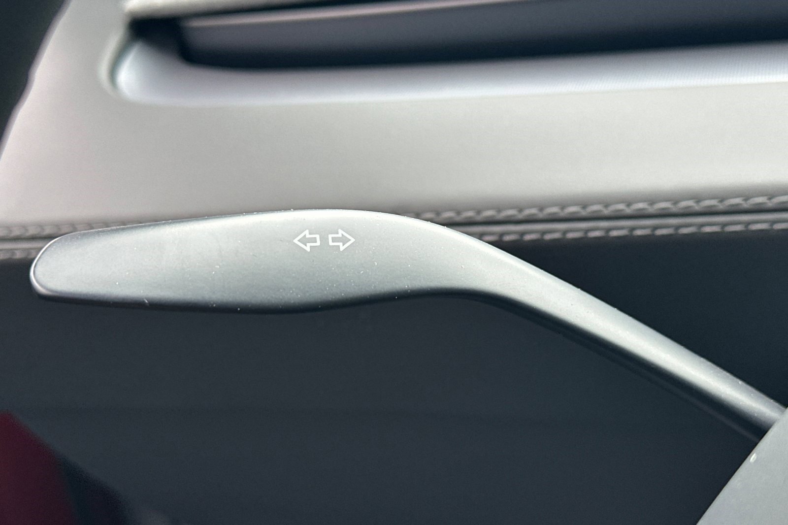 Used 2026 Tesla Model Y 2WD image 35