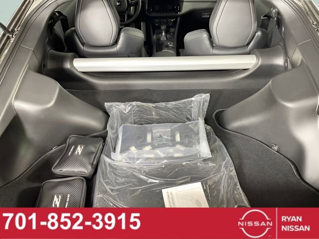 New 2025 Nissan Z Performance w/ Floor Mat Package image 8