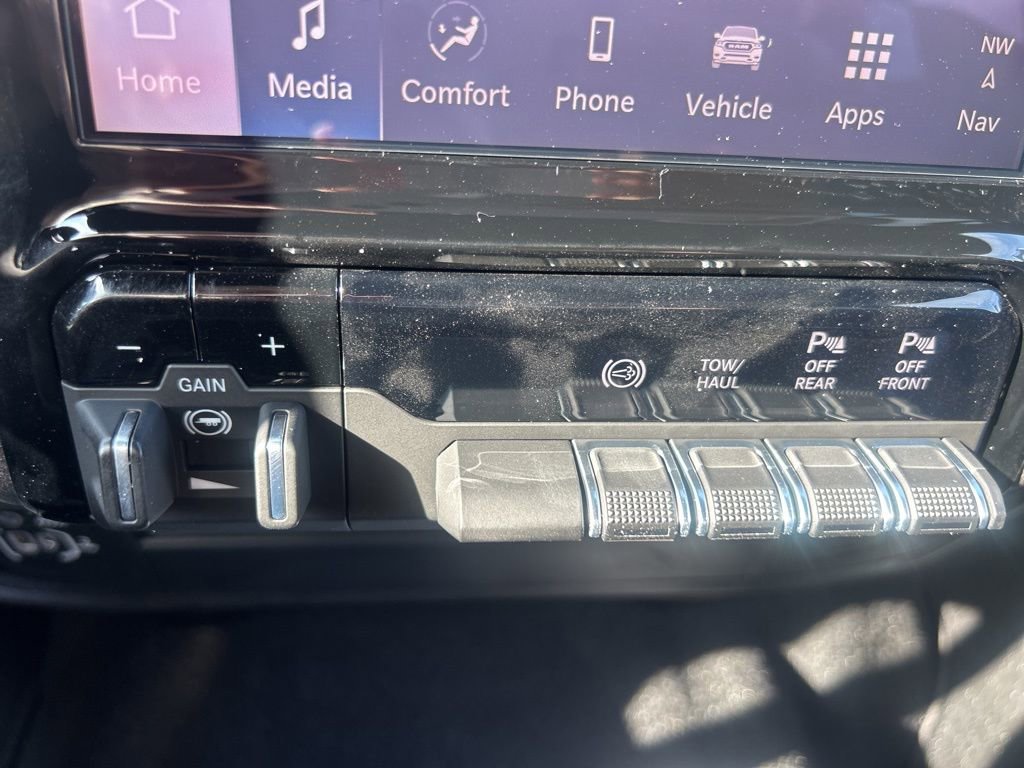 New 2026 RAM 2500 Tradesman image 32