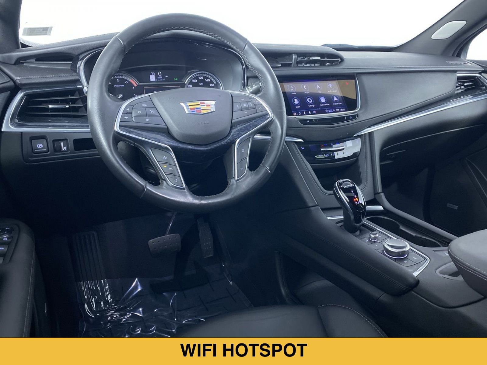 Certified 2023 Cadillac XT5 Premium Luxury AWD/4WD image 2