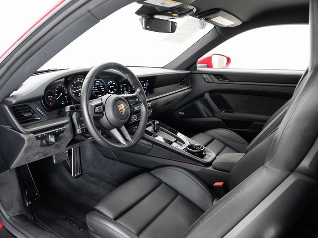 Certified 2024 Porsche 911 Carrera GTS image 4