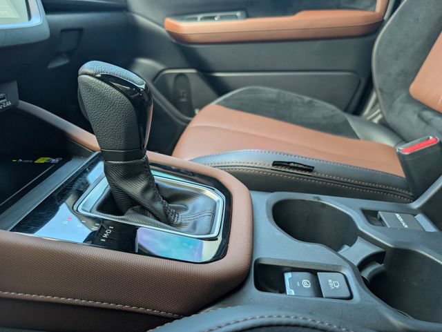 Certified 2025 Subaru Forester Touring AWD/4WD image 18