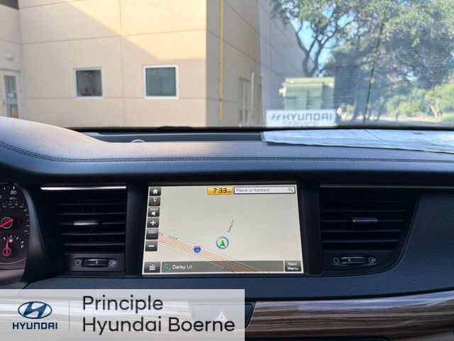Used 2017 Kia Cadenza Technology FWD image 10