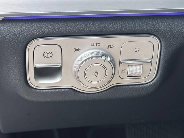 Used 2025 Mercedes-Benz GLS 450 4MATIC image 28
