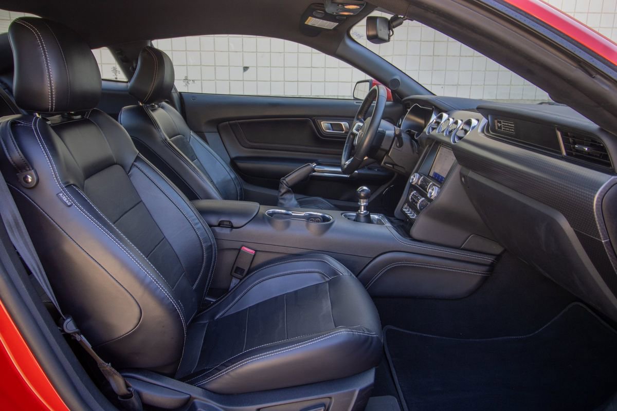 Used 2020 Ford Mustang GT Premium w/ GT Performance Package RWD image 21